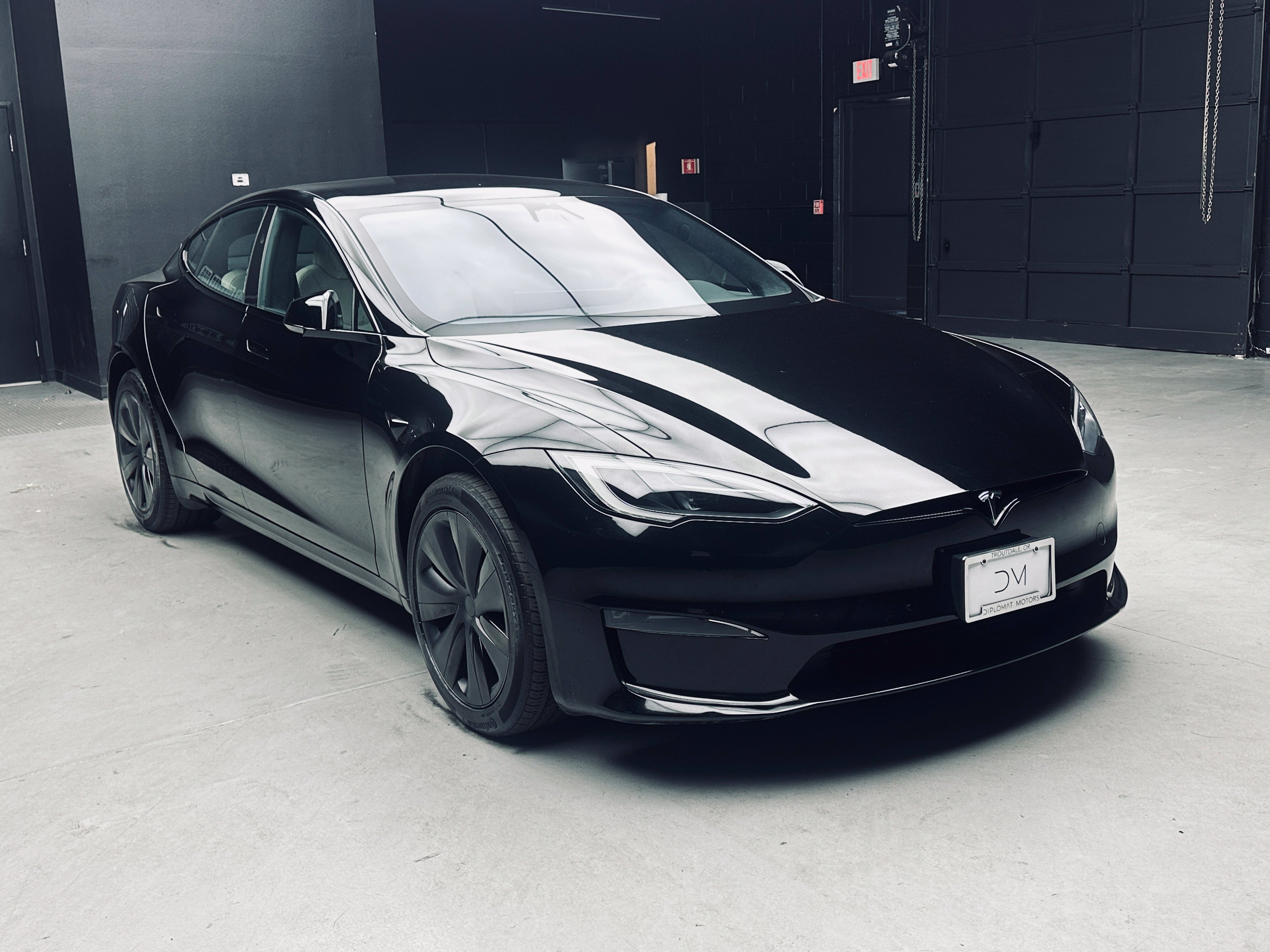 Used 2024 Tesla Model S AWD/4WD image 10