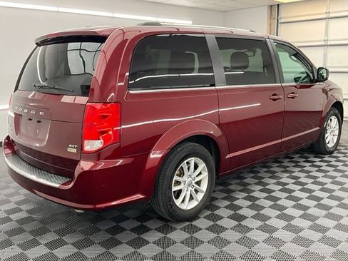 Used 2019 Dodge Grand Caravan SXT FWD image 22