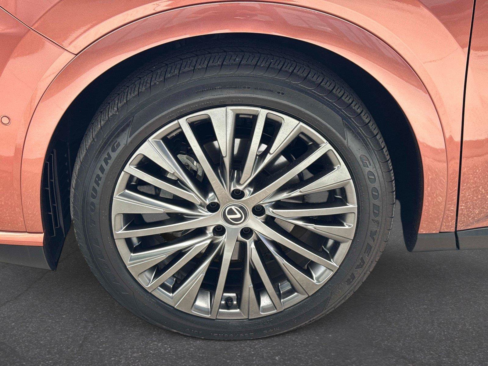 Certified 2023 Lexus RX 350 FWD w/ Cold Area Package image 10