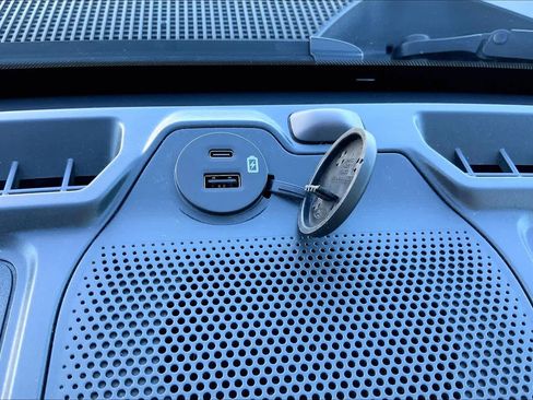 Used 2021 Ford Bronco Badlands image 32