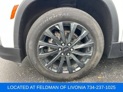 Used 2023 Chevrolet Traverse RS w/ LPO, Floor Liner Package AWD/4WD image 5