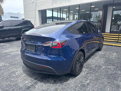 Used 2020 Tesla Model Y Long Range AWD/4WD image 6