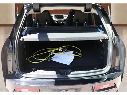 Used 2014 BMW i3 RWD image 16