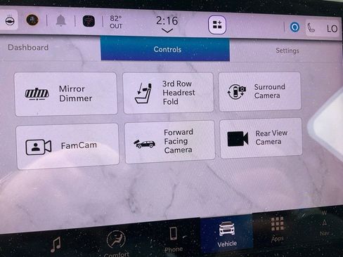 Used 2023 Jeep Grand Cherokee L Limited w/ Luxury Tech Group II image 8