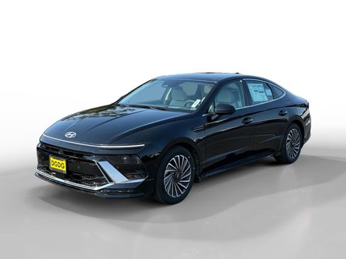 New 2025 Hyundai Sonata Limited image 1