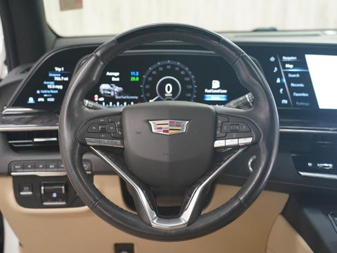 Used 2021 Cadillac Escalade Premium Luxury w/ Driver Assist Tech Package AWD/4WD image 12