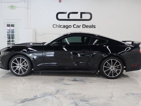 Used 2015 Ford Mustang Coupe RWD image 4