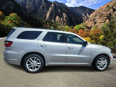Used 2024 Dodge Durango R/T AWD/4WD image 2
