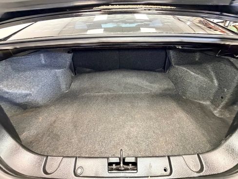 Used 2006 Ford Mustang GT RWD image 6