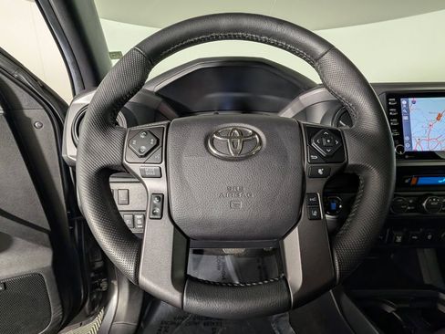 Used 2022 Toyota Tacoma TRD Pro image 31