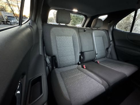 Used 2022 Chevrolet Equinox LT image 28