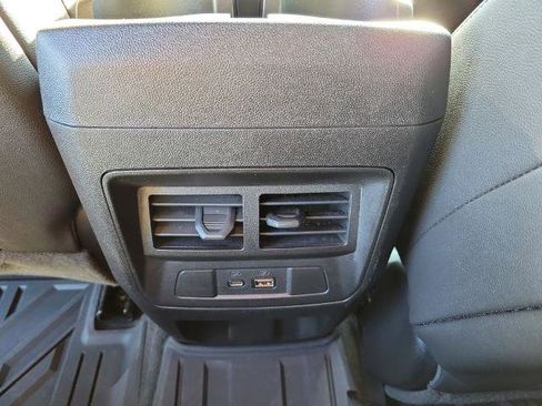 Used 2023 GMC Canyon Elevation w/ Elevation Premium Package AWD/4WD image 13