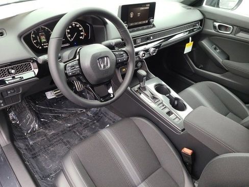 Used 2024 Honda Civic Sport image 11