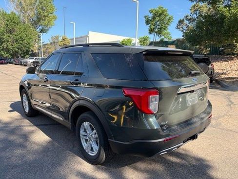 Used 2023 Ford Explorer XLT w/ Equipment Group 202A AWD/4WD image 3