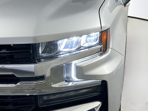 Used 2019 Chevrolet Silverado 1500 LT RWD image 11