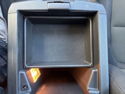 Certified 2023 Chevrolet Traverse LT image 34