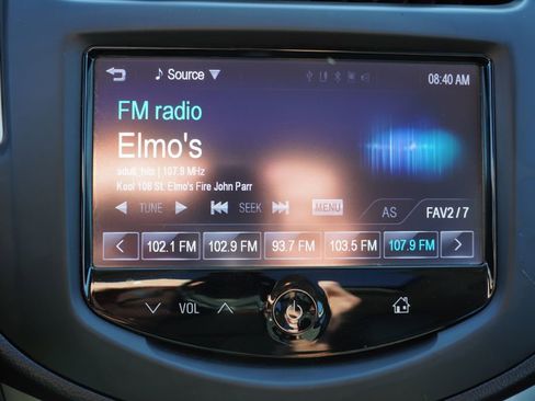 Used 2016 Chevrolet Trax LT w/ LT Sun and Sound Package FWD image 24