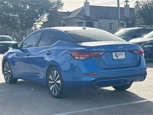 Used 2025 Nissan Sentra SV w/ SV Premium Package image 7