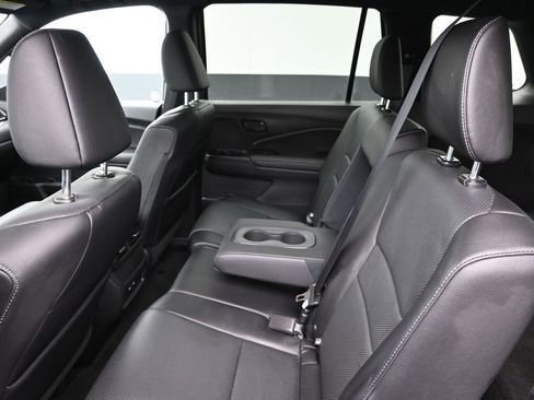 Used 2024 Honda Passport EX-L image 12