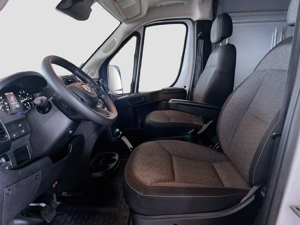 Used 2025 RAM ProMaster 2500 w/ Convenience Group FWD image 19