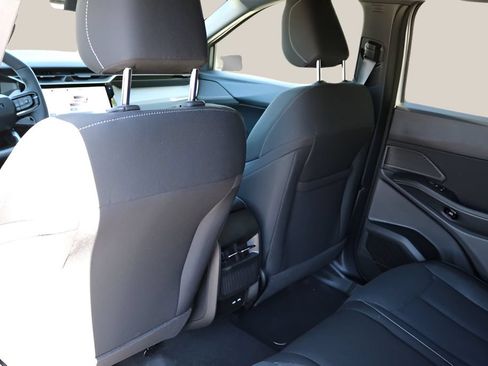 New 2026 Jeep Cherokee Laredo AWD/4WD image 14