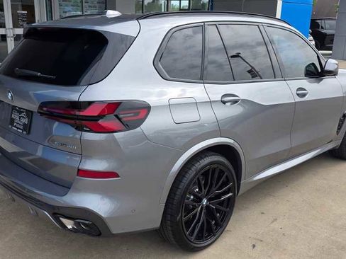 Used 2026 BMW X5 sDrive40i w/ M Sport Package RWD image 5