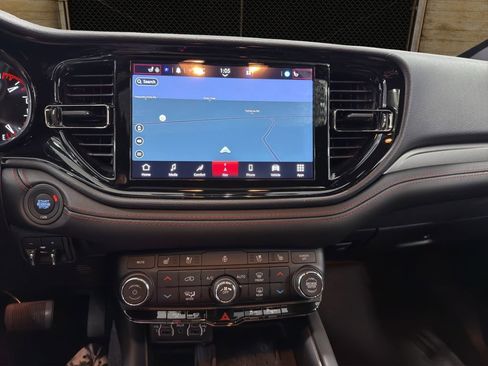 Used 2025 Dodge Durango R/T image 31
