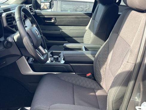 New 2026 Toyota Tundra SR5 image 7