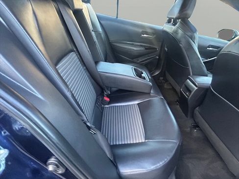 Used 2020 Toyota Corolla XSE image 9