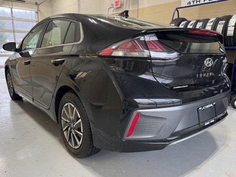 Used 2021 Hyundai Ioniq Limited image 8