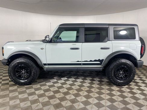 Used 2022 Ford Bronco Wildtrak AWD/4WD image 24
