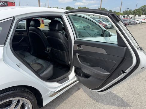 Used 2019 Hyundai Sonata Sport w/ Tech Package 03 FWD image 10