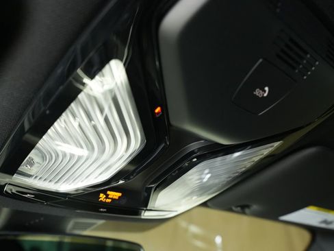 Used 2026 BMW M2 w/ Lighting Package image 11