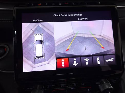 Used 2022 Jeep Grand Cherokee Overland w/ Adv Protech Group III image 19