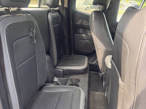 Used 2016 Chevrolet Colorado Z71 AWD/4WD image 13