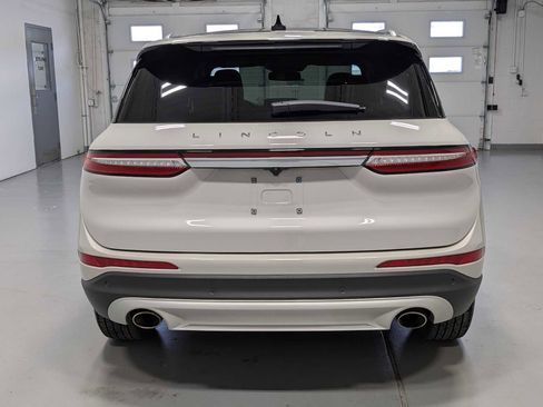 Used 2022 Lincoln Corsair AWD w/ Premium Package image 9