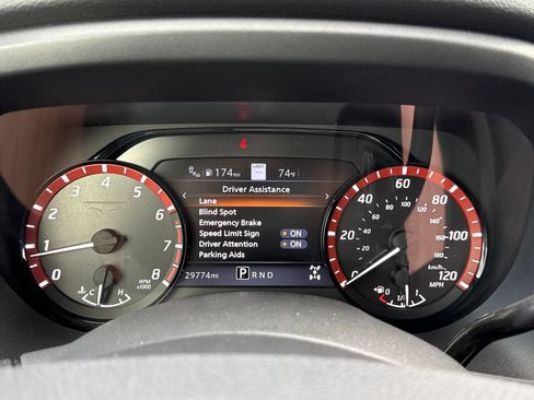 Used 2024 Nissan Titan PRO-4X AWD/4WD image 20