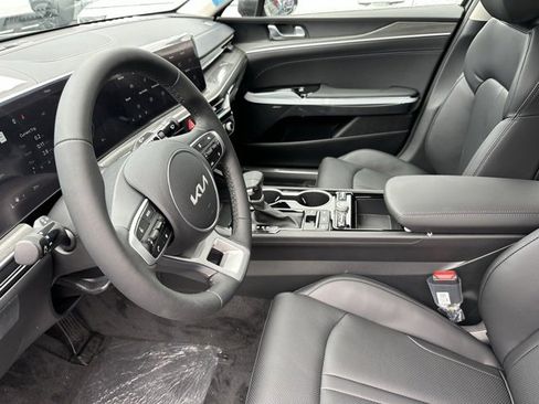 New 2026 Kia K5 EX image 8