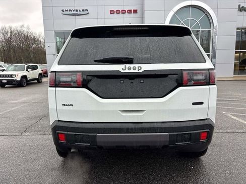 New 2026 Jeep Cherokee Overland image 3