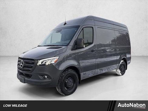 Used 2024 Mercedes-Benz Sprinter 2500 image 1