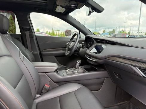 Used 2019 Cadillac XT4 Sport w/ Cold Weather Package AWD/4WD image 29