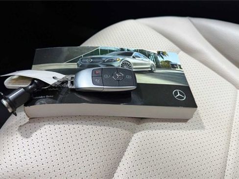Used 2020 Mercedes-Benz C 300 Sedan image 35