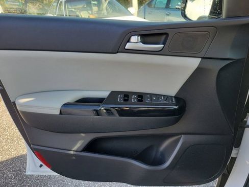 Used 2018 Kia Sportage EX w/ EX Sport Appearance Package image 35