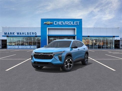New 2026 Chevrolet Trax RS w/ Driver Confidence Package image 8