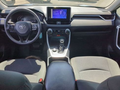 Used 2024 Toyota RAV4 LE AWD/4WD image 30