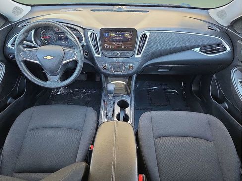 Used 2024 Chevrolet Malibu LT image 16