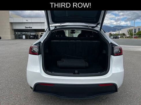 Used 2024 Tesla Model Y Long Range AWD/4WD image 27