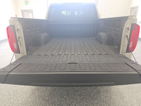 Used 2026 GMC Sierra 1500 AT4 w/ AT4 Premium Package AWD/4WD image 25