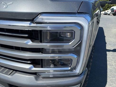 New 2026 Ford F250 Platinum w/ Platinum Plus Package AWD/4WD image 25
