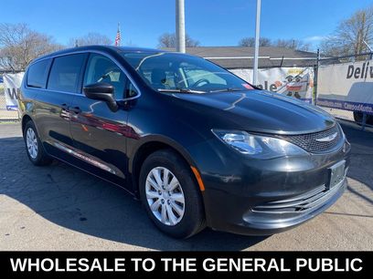 Used 2020 Chrysler Voyager L